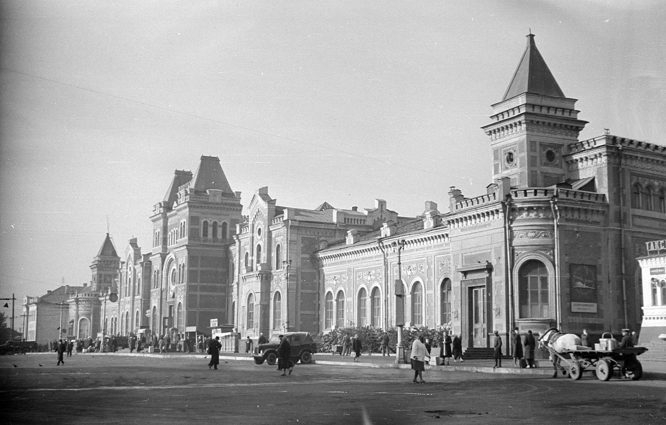 Железнодорожный вокзал в 1964 году | Фотографии старого Саратова