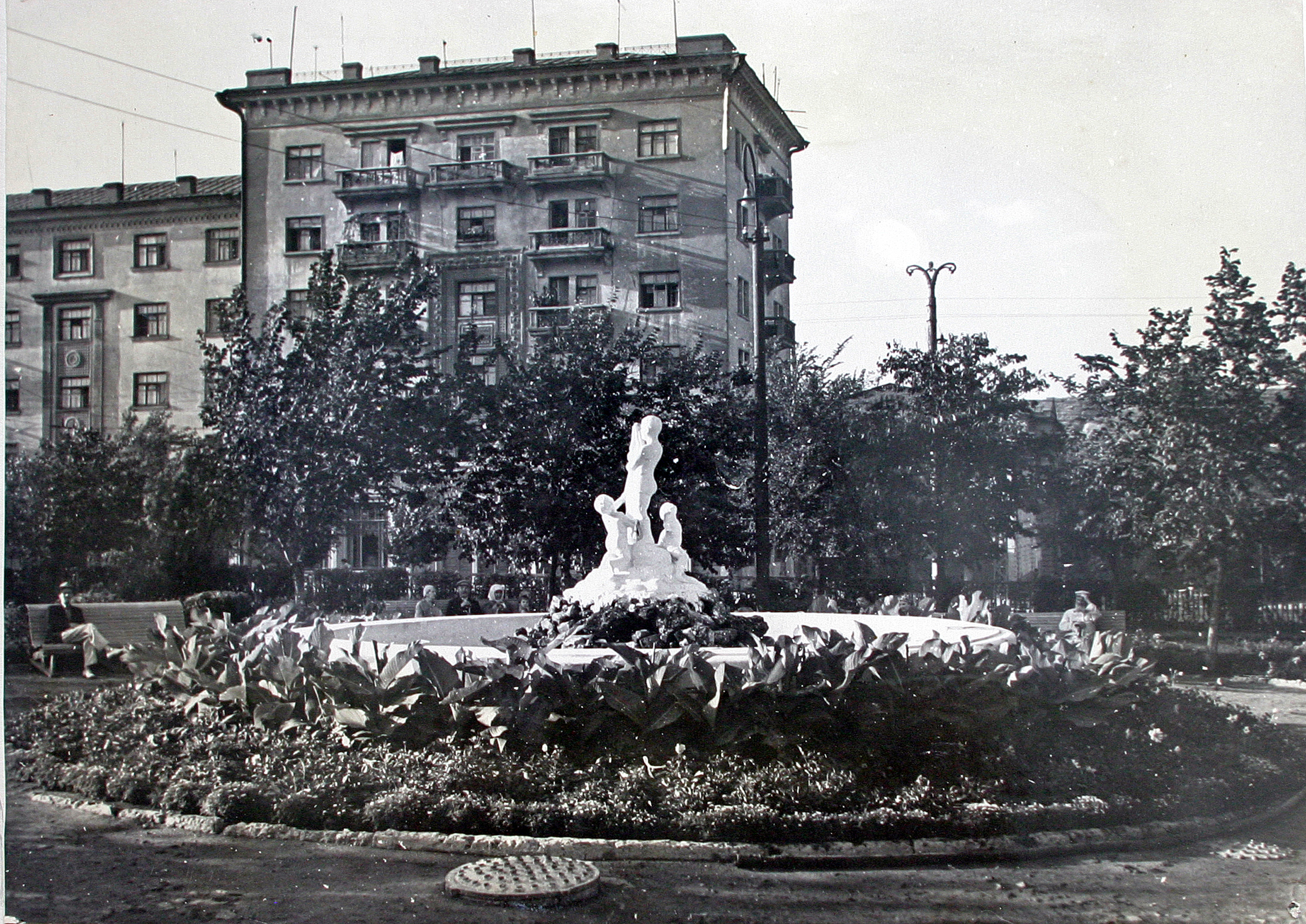 Дом книги старые фото