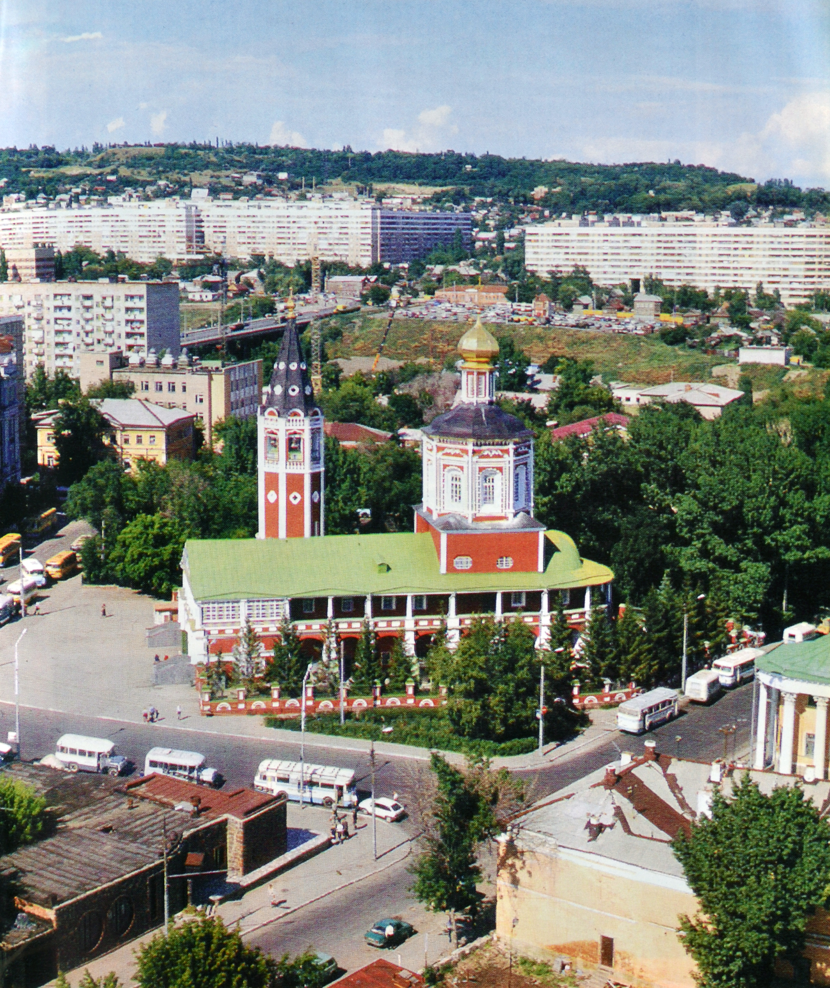 Музейная площадь Саратов