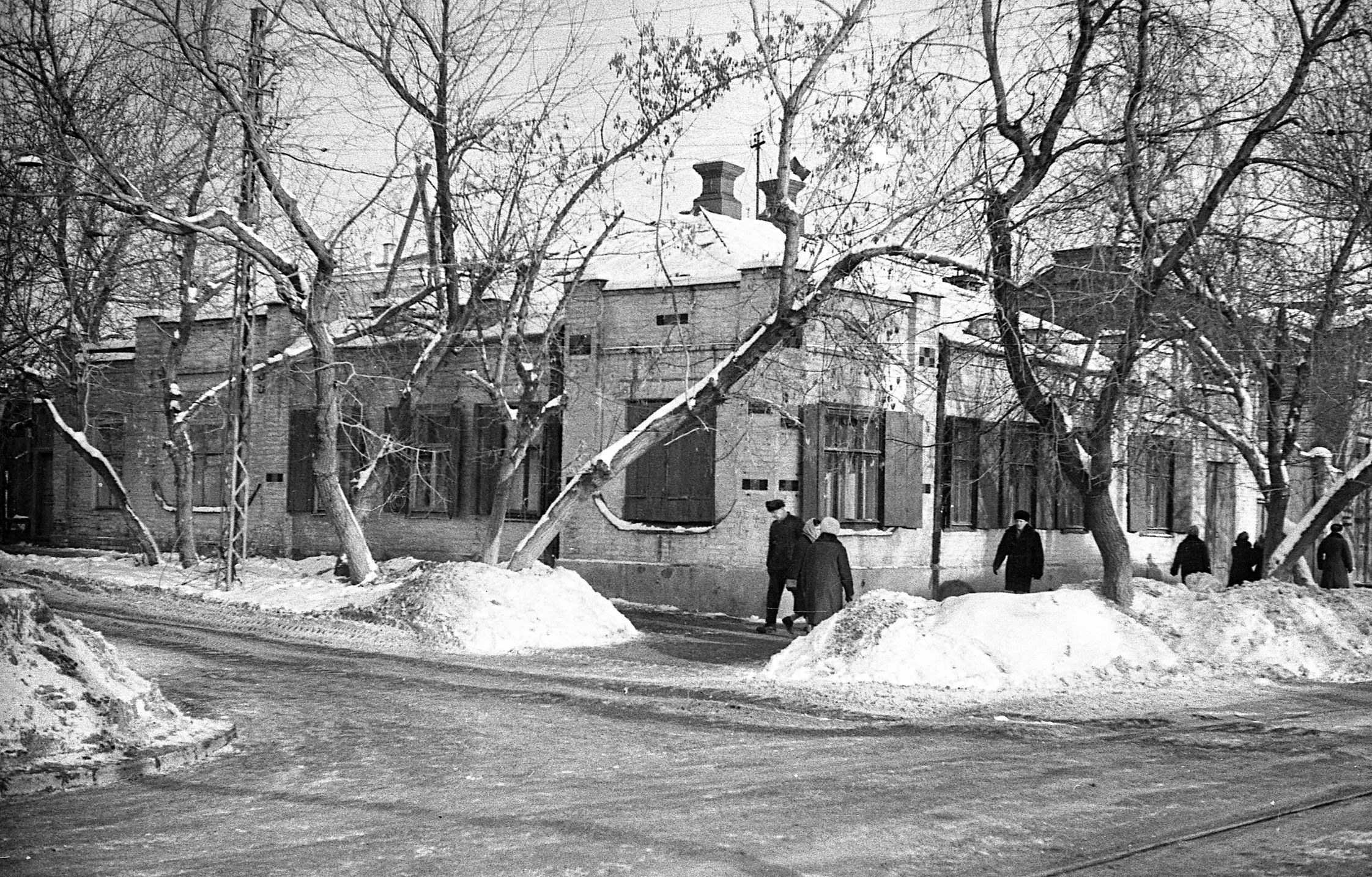 Угол Рахова и Советской | Фотографии старого Саратова