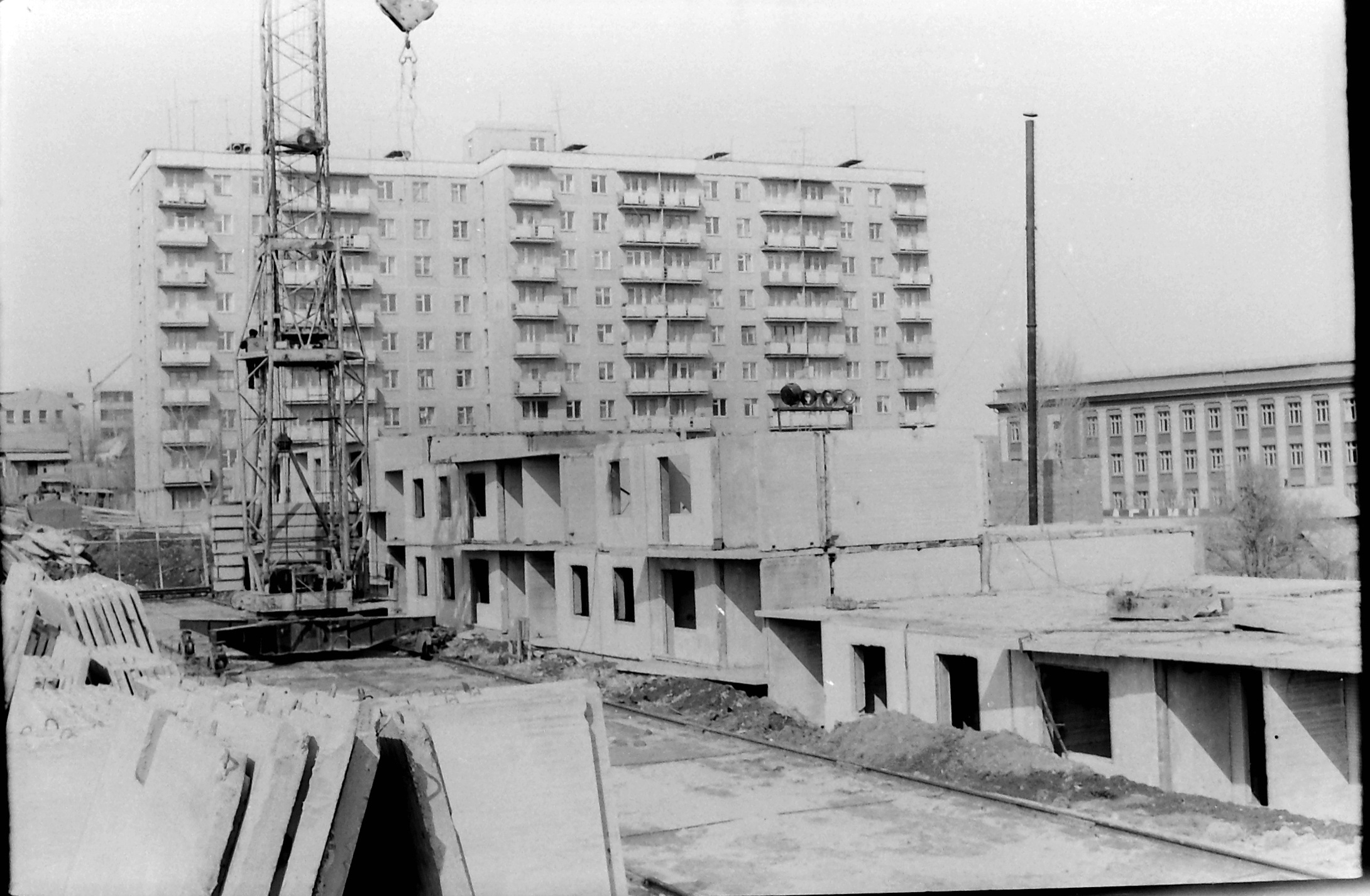 Вольск, стройка жилого дома на ул. Комсомольской | Фотографии старого  Саратова