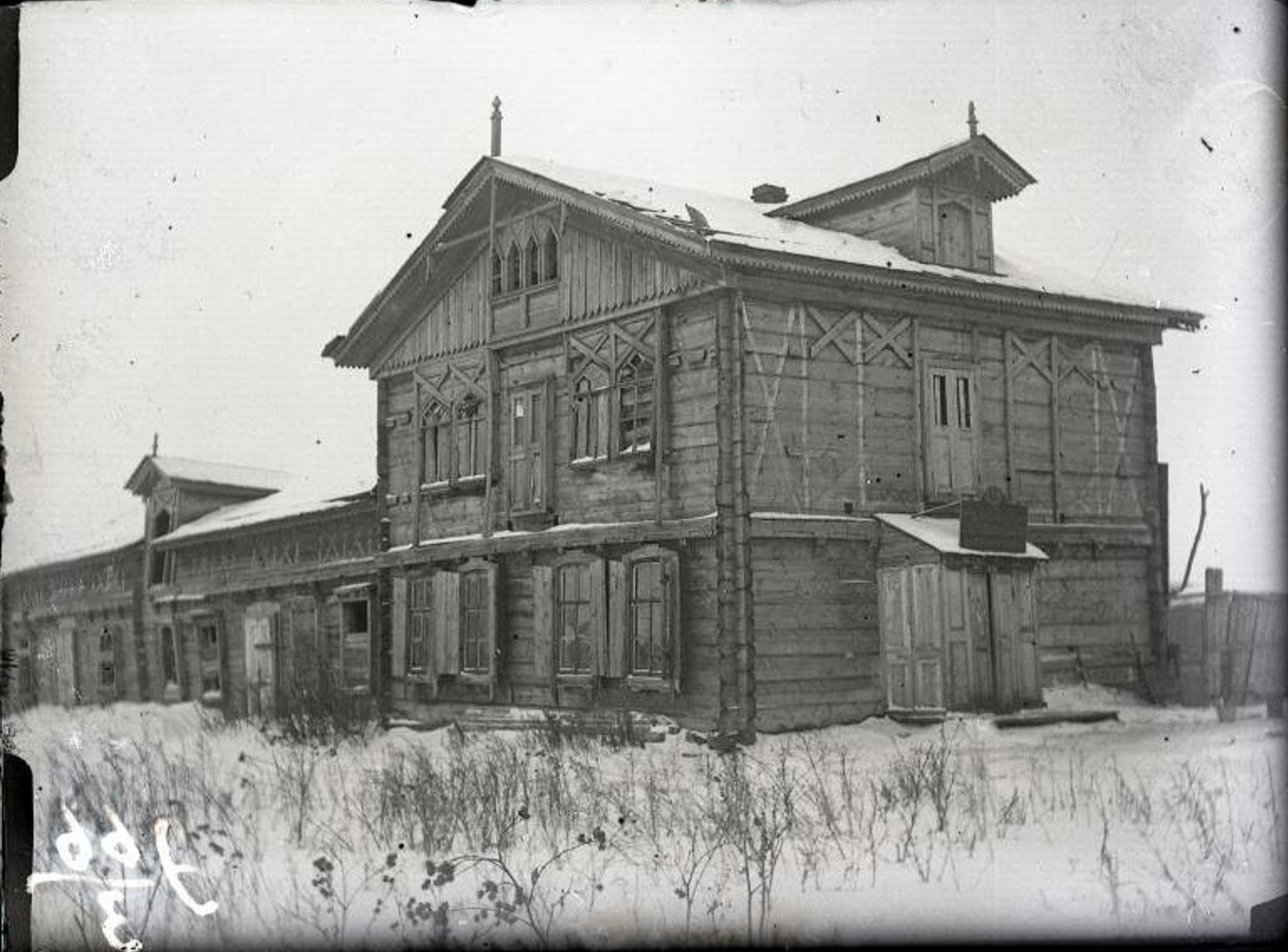 Бузулук старая александровка. Александровка здания. Село Вязьмино. Здание сельсовета фото Веретье Острогожского.