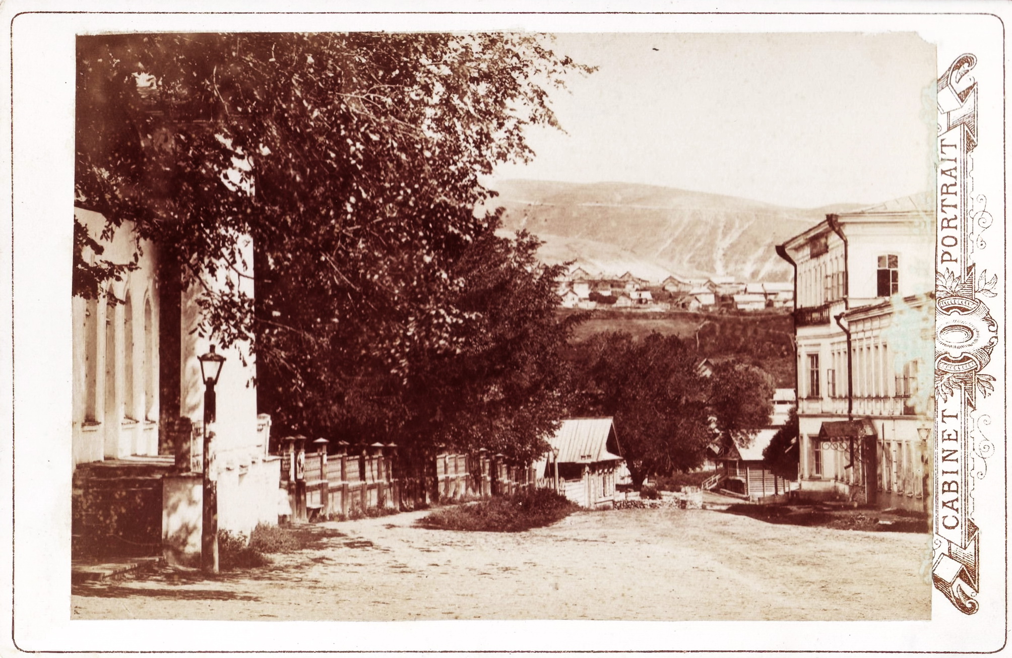 Вольск толстого. Вольск старые фотографии. Старое название улиц в Вольске. Г Вольск Саратовская область в старинном стиле. Вольск школа ул Пугачева.