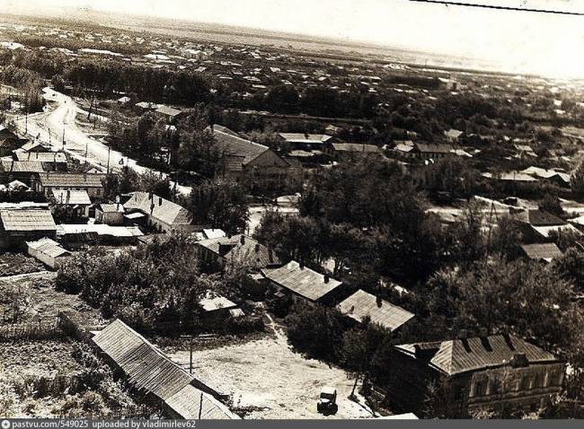Две усадьбы в селе Золотое. 1929 год. 2023 Красноармейск Саратовской области ВКо