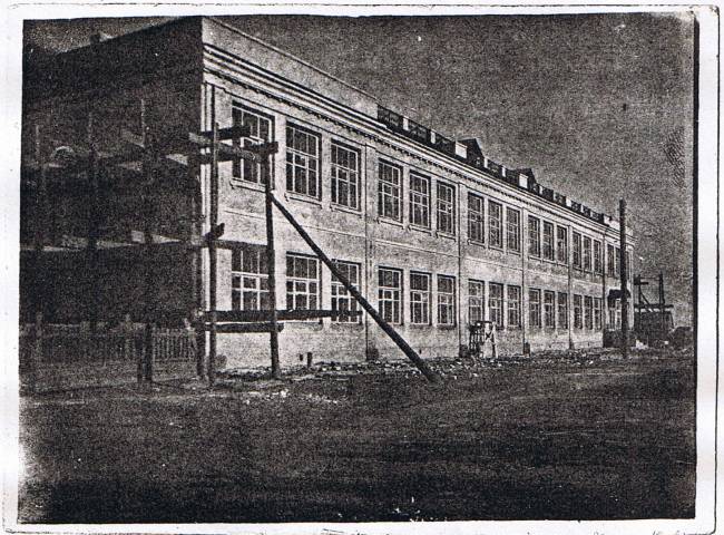 Школа 1937 года. Школа 6 Саратов 1937 год. Школа 2 Маркс. Школа 67 Омск 1937. Лакинская школа 2 1937год.